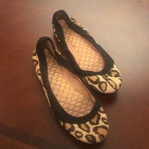 Sam Edelman Cheetah print flats